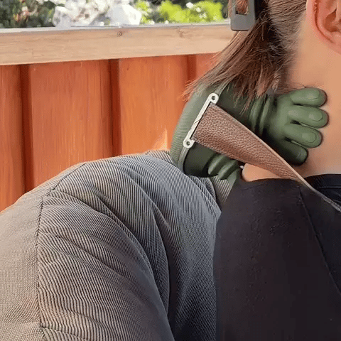 Shoulder &amp; Neck Massager